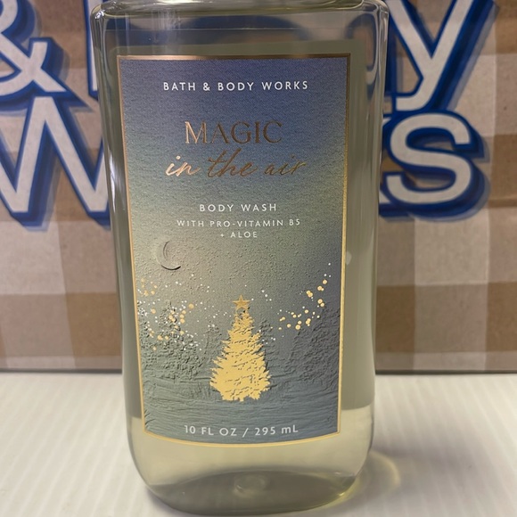 Bath & Body Works Magic in the Air Shower Gel - Picture 2 of 9